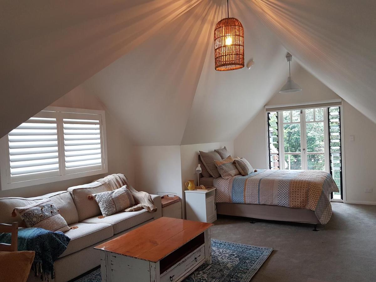 Mountain Studio Escape ภูเขาแทมโบรีน ภายนอก รูปภาพ